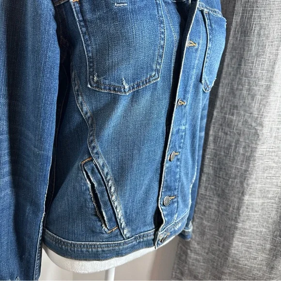 L’Agence Celine Distressed Denim Jean Jacket Size Med - Picture 5 of 9